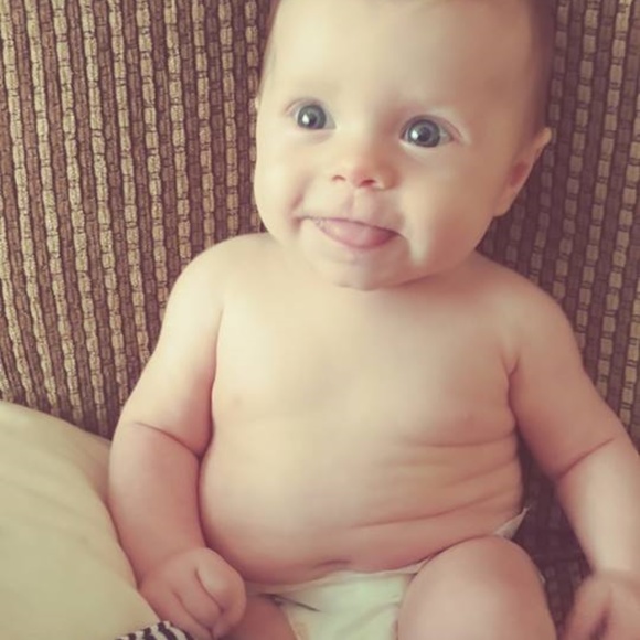 Meet your Posher, Kyra - Picture 6 of 6